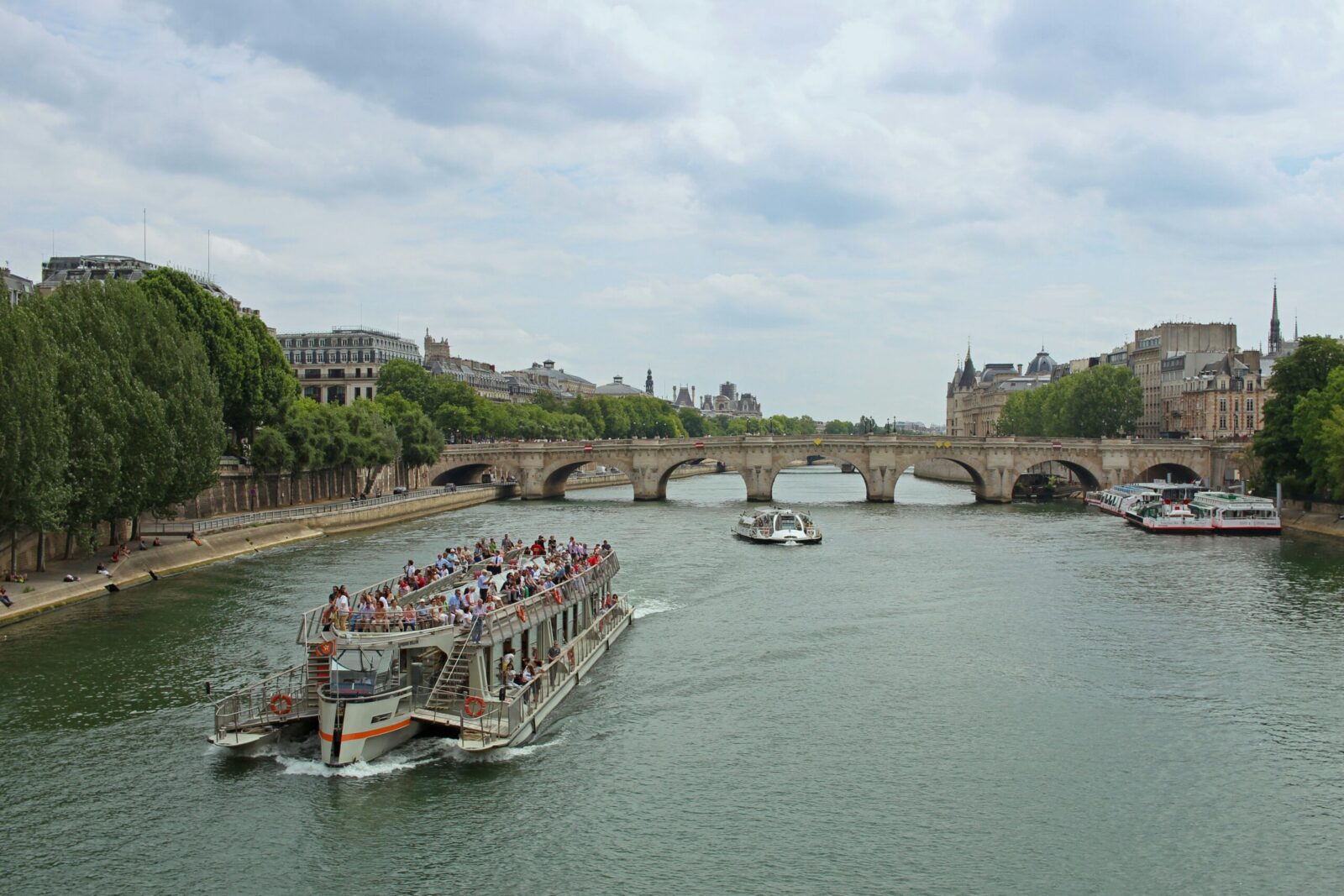 river cruise